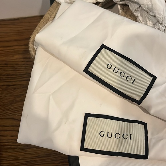 Gucci Napa Charlotte Great White Sandal - Picture 5 of 6